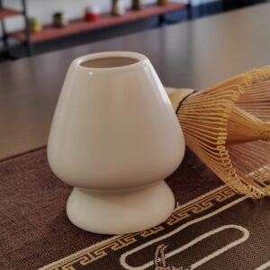 Keramički stalak za matcha metlicu - bijeli